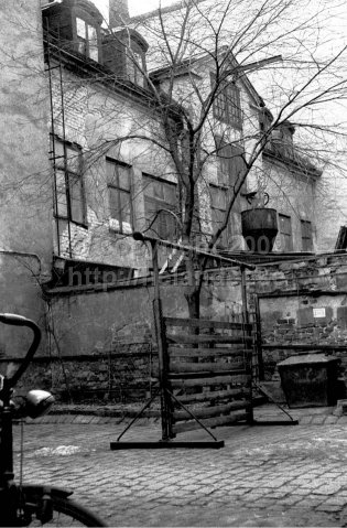 Bakgård på Luntmakargatan, Stockholm. (1965)