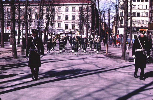Vaktparad i Kungsträdgården, Stockholm. (1960-talet)