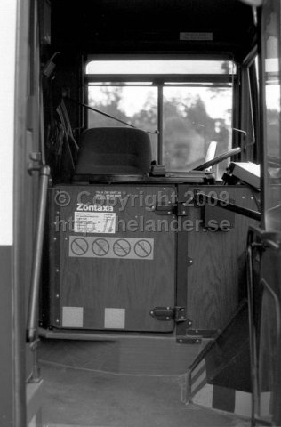 Förarplatsen på en SL-buss, Stockholm. (1987)